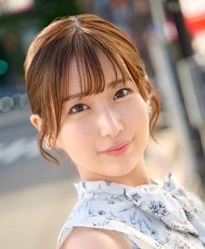 由衣陽菜